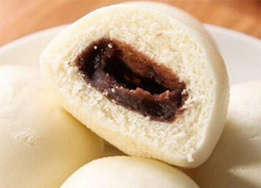 Steamed Red Bean Bun